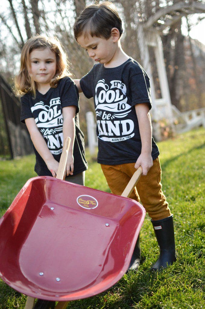 #KidsFlyToo via www.OurLittleLifeStyle.com #BeKind