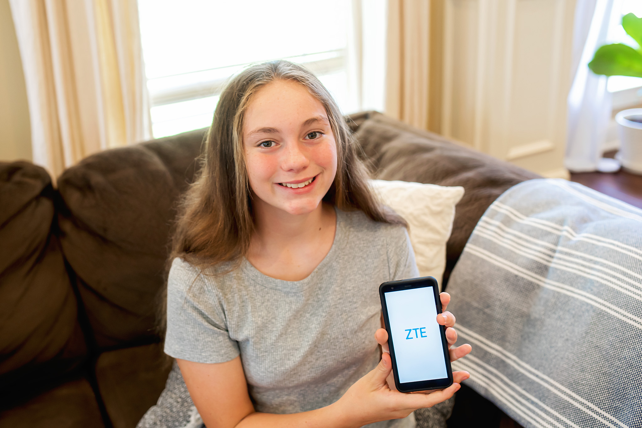 Why I Chose A Gabb Wireless Kid-Safe Cell Phone For My Daughter + PROMO CODE
