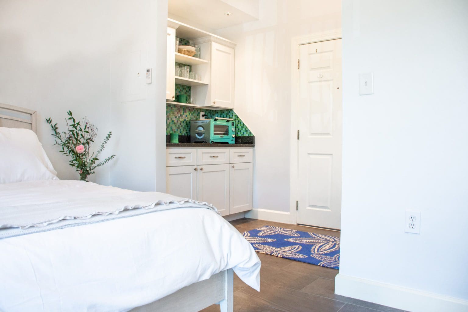 The Best Airbnb Bedding for Airbnb Rental Properties [2024]