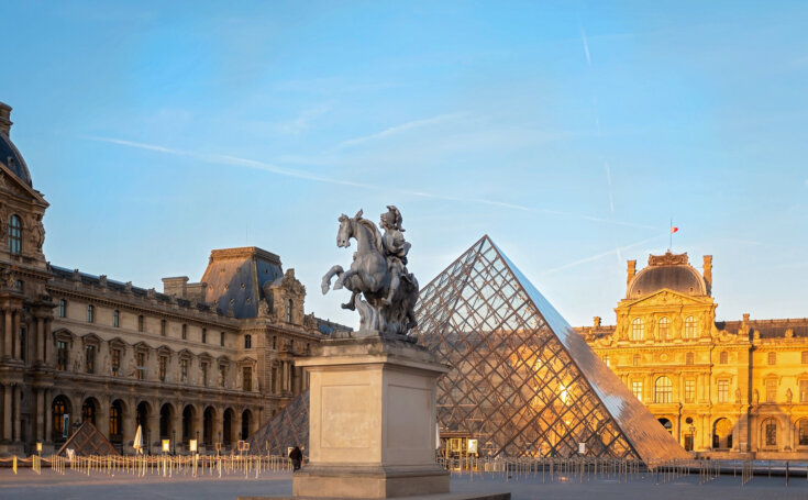 11 Famous Paris Landmarks