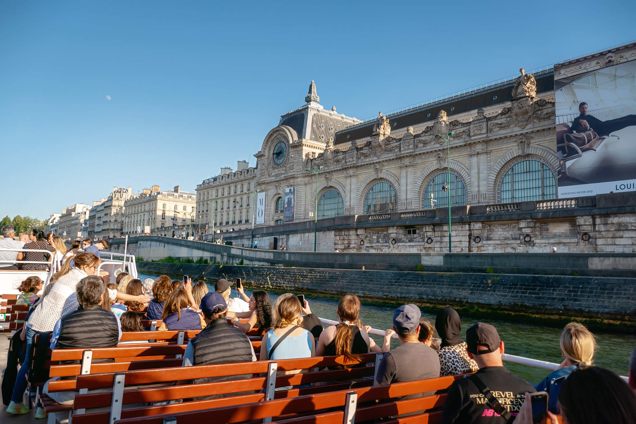 Siene River Cruise Tour in  Paris France