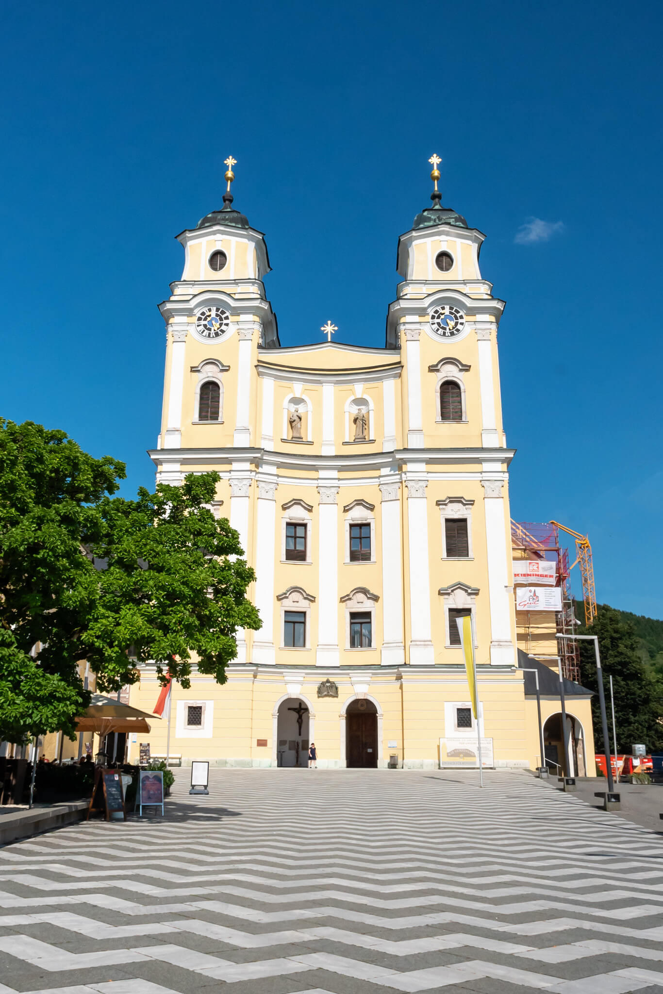 Mondsee Cathedral on Sound of Music Tour