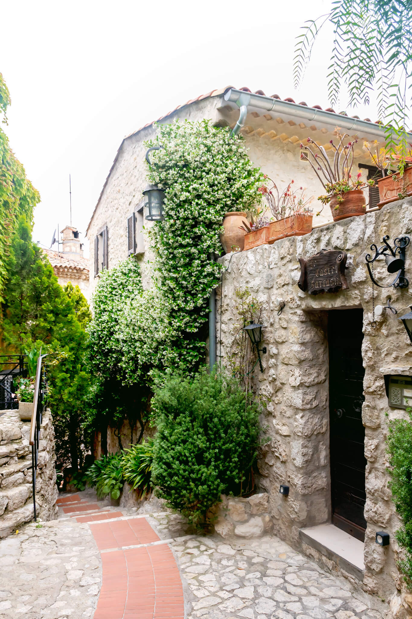 Eze France Photos