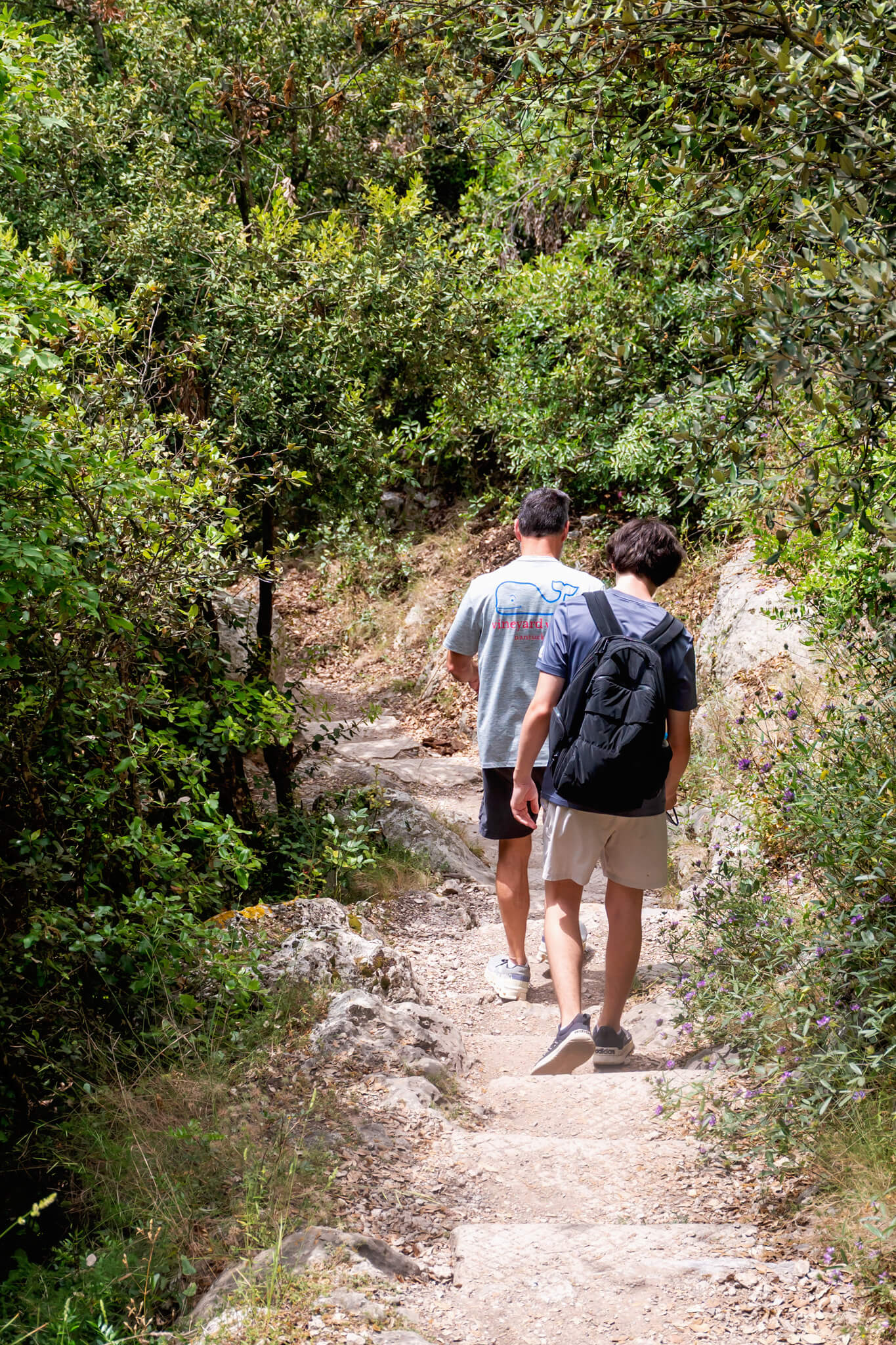 hiking in Eze France nietzsche path