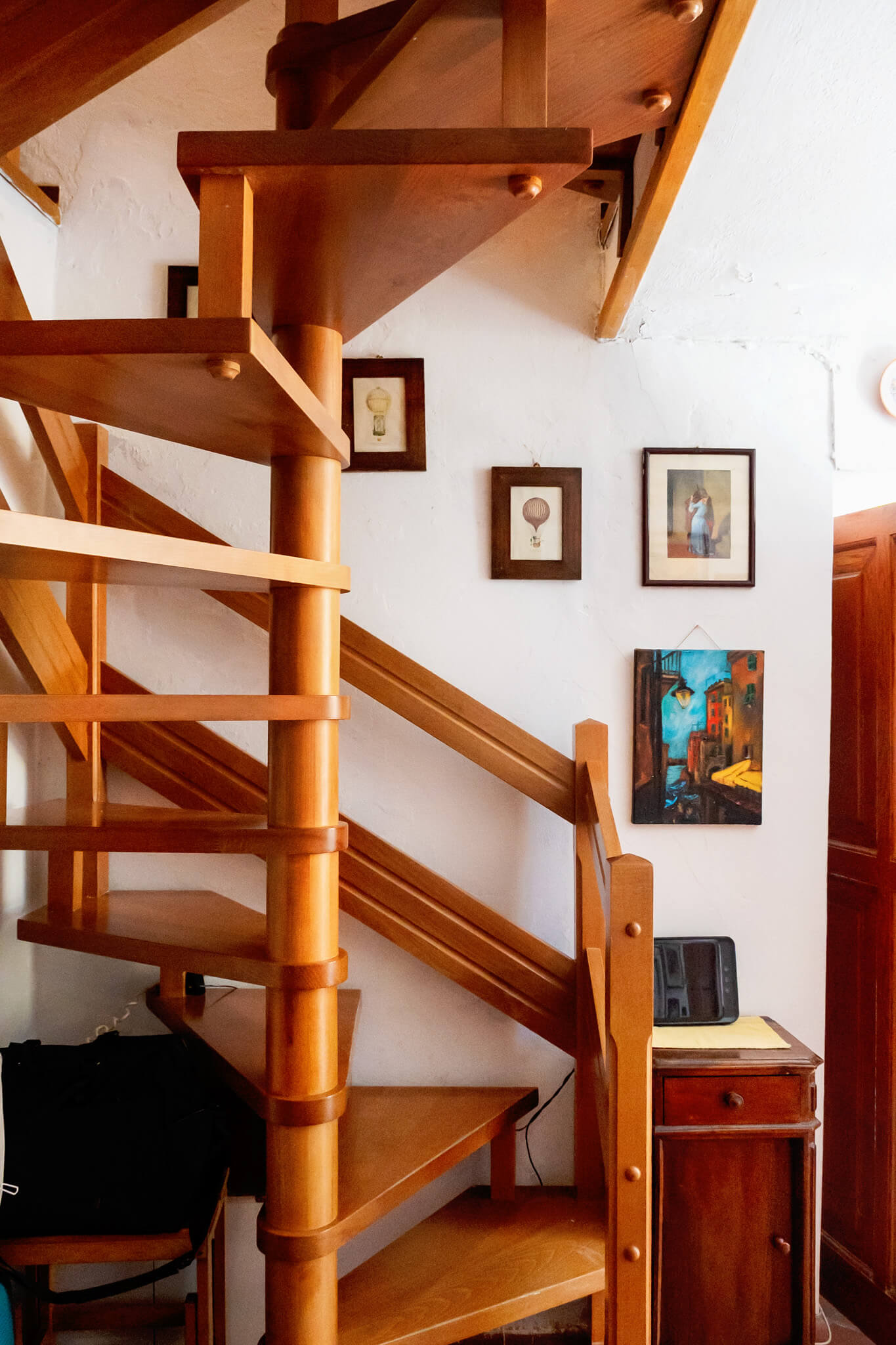 Where To Stay in Cinque Terre Italy Vernazza