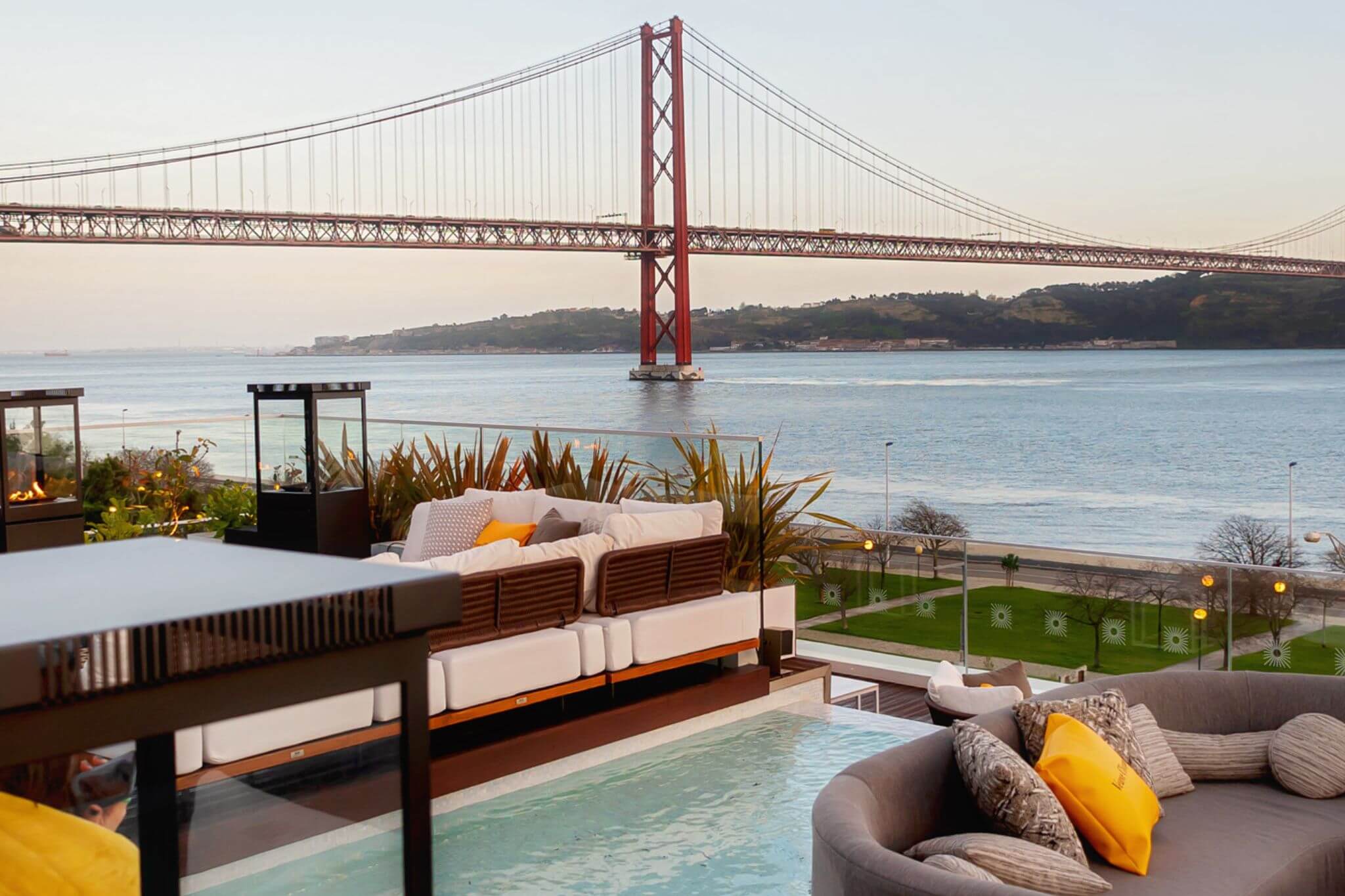 Hyatt Regency Lisbon Location and Review