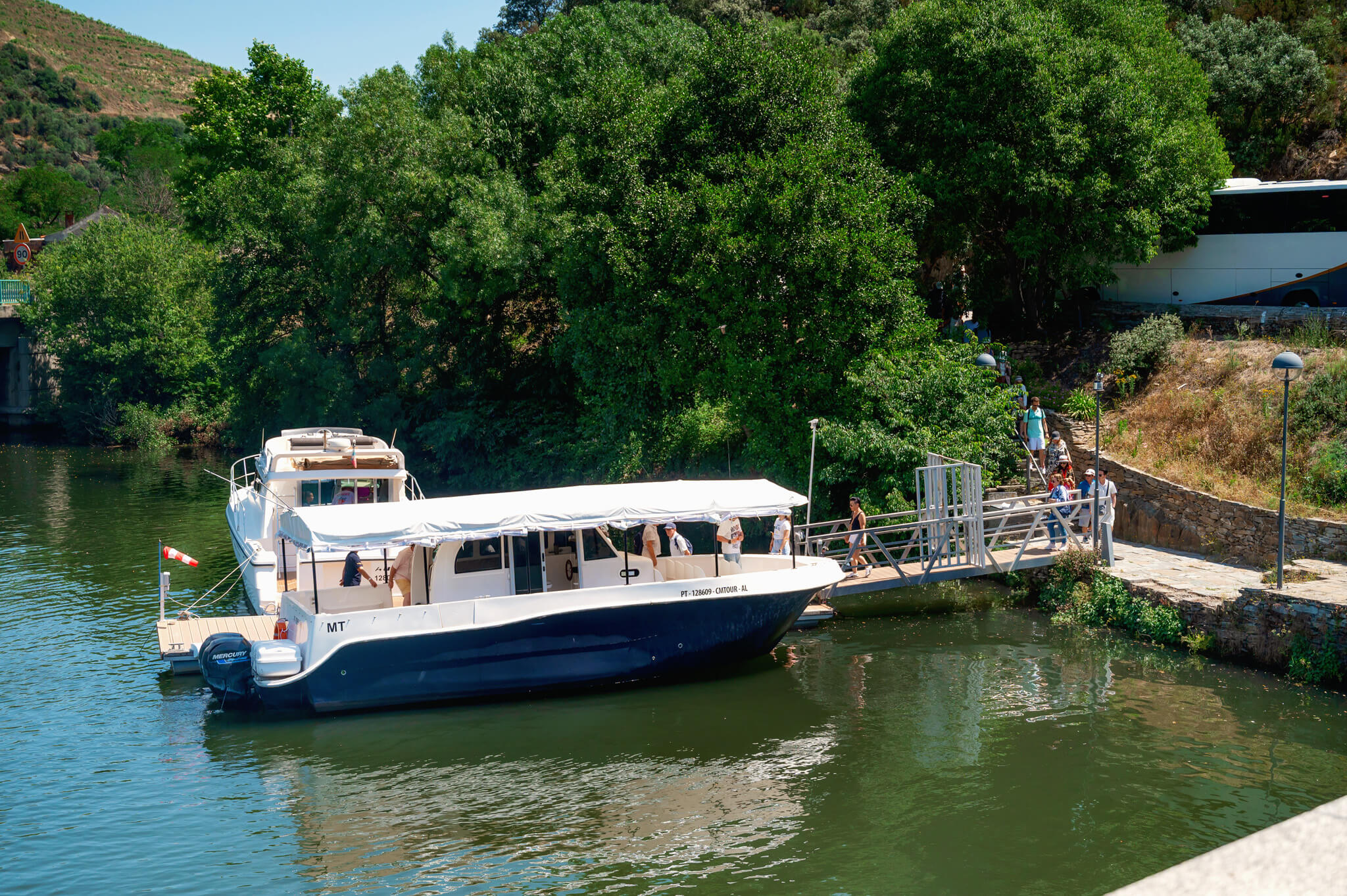 Boat for the Douro Valley boat cruise
