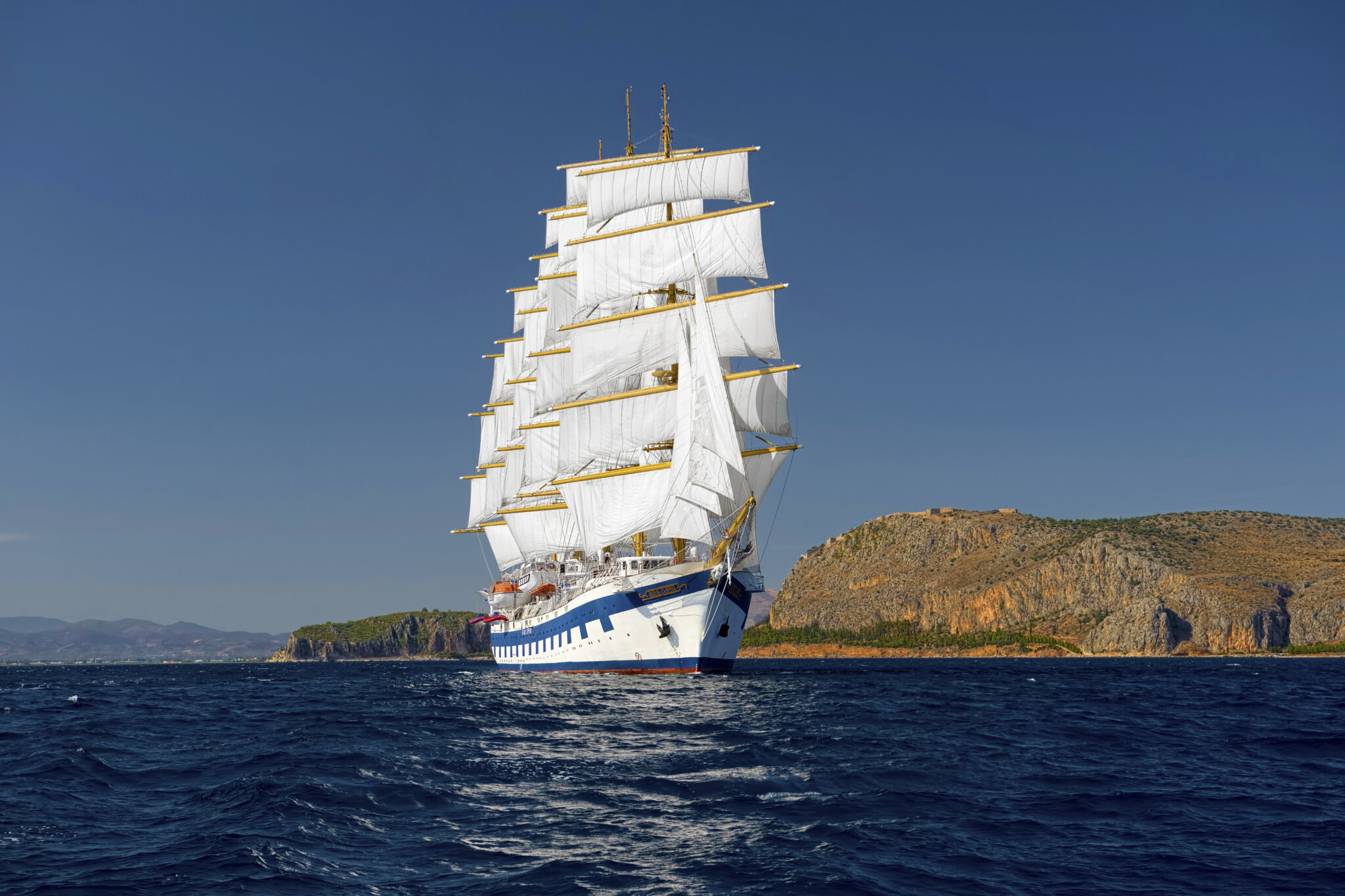Royal Clipper at Full Sail • Our Little Lifestyle Royal Clipper at Full Sail